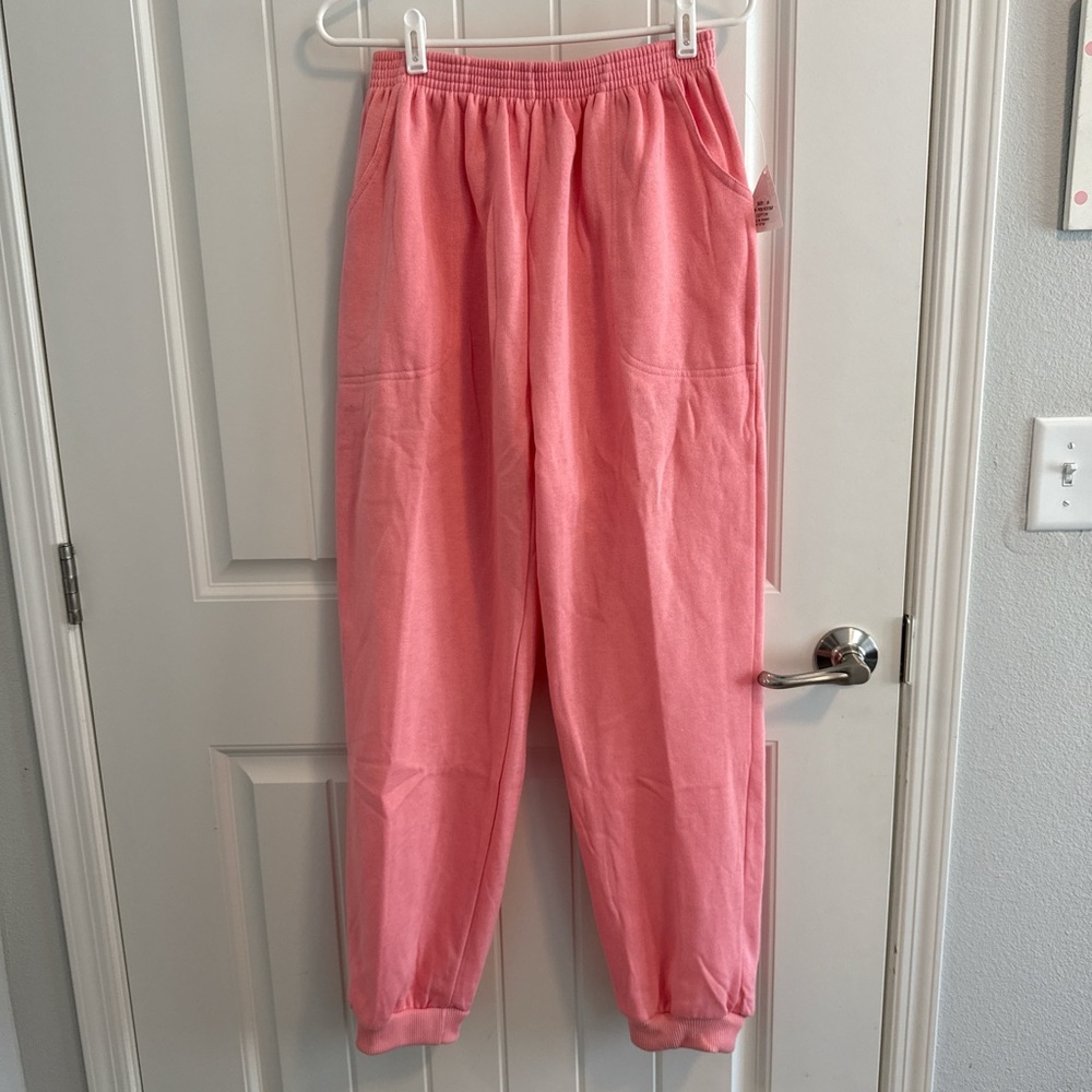 NWT Vintage Casual Isle Women’s Pink Sweatpants